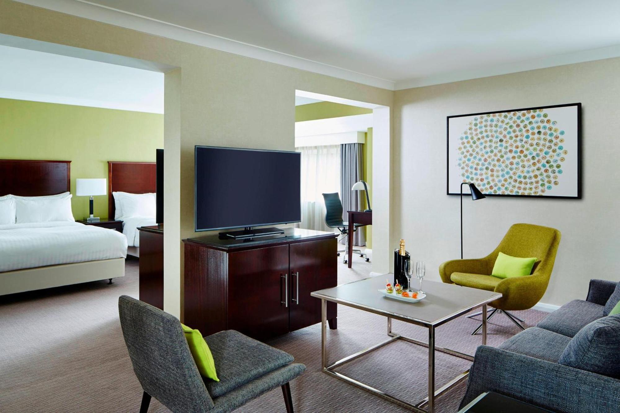 Delta Hotels By Marriott Manchester Airport Hale (Greater Manchester) Exterior foto